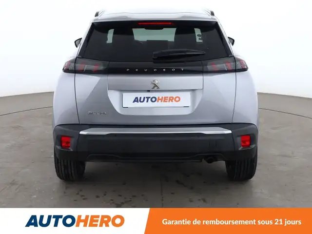 Peugeot 2008 view 5