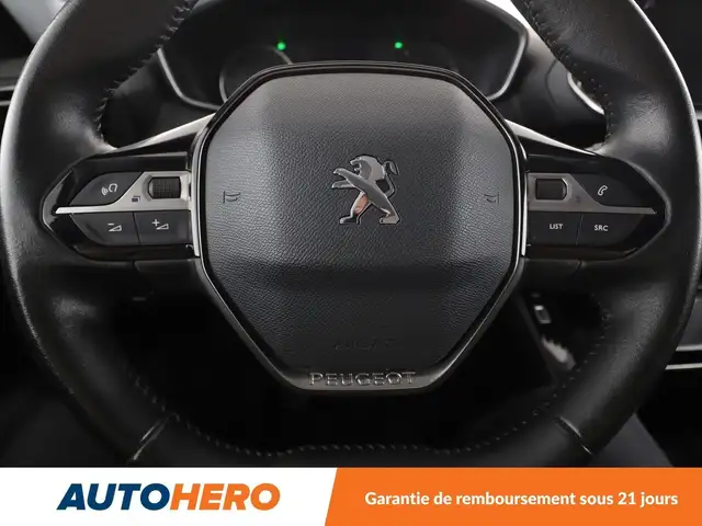 Peugeot 2008 view 19