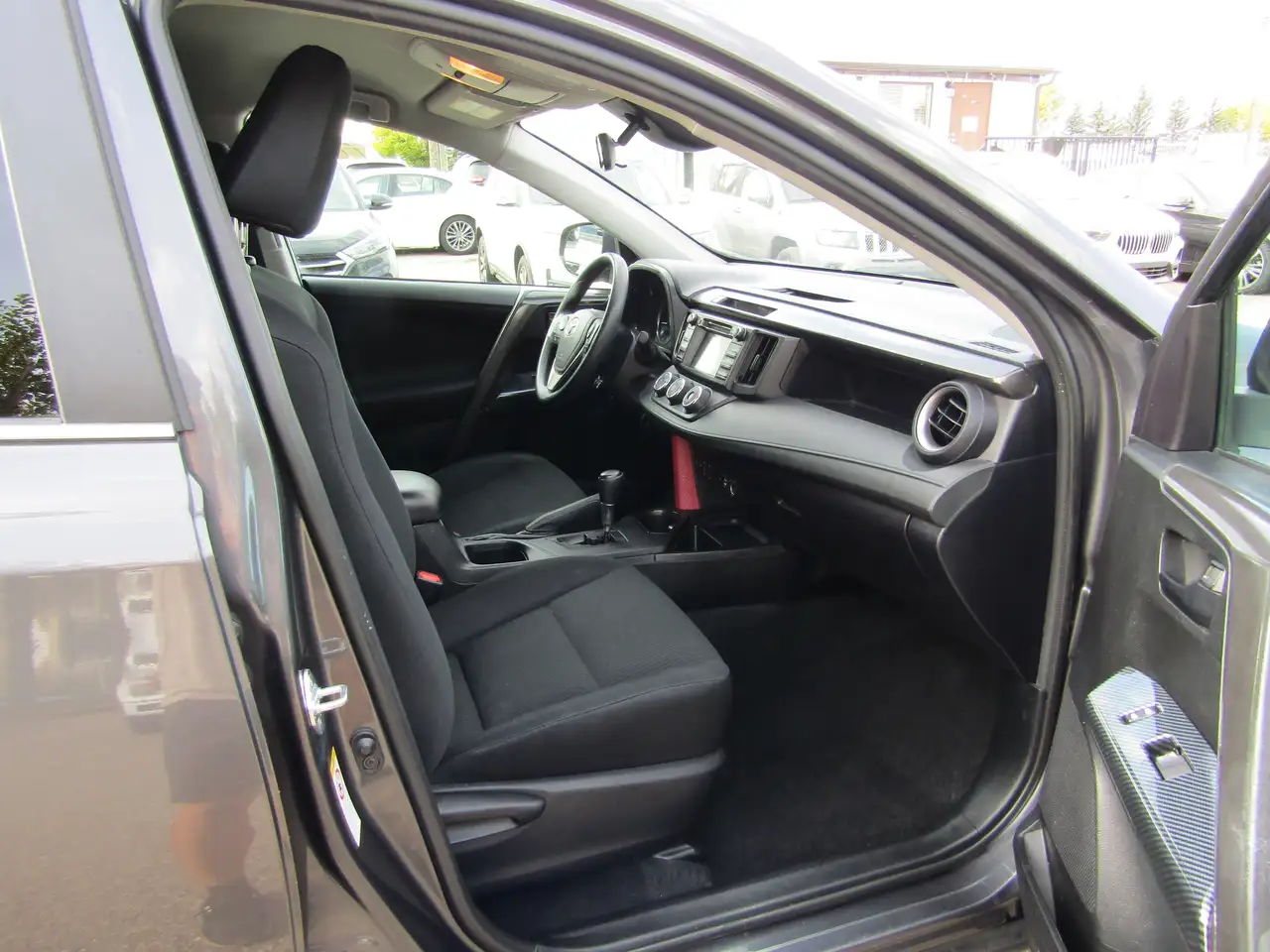 Toyota RAV 4 снимка Toyota RAV 4