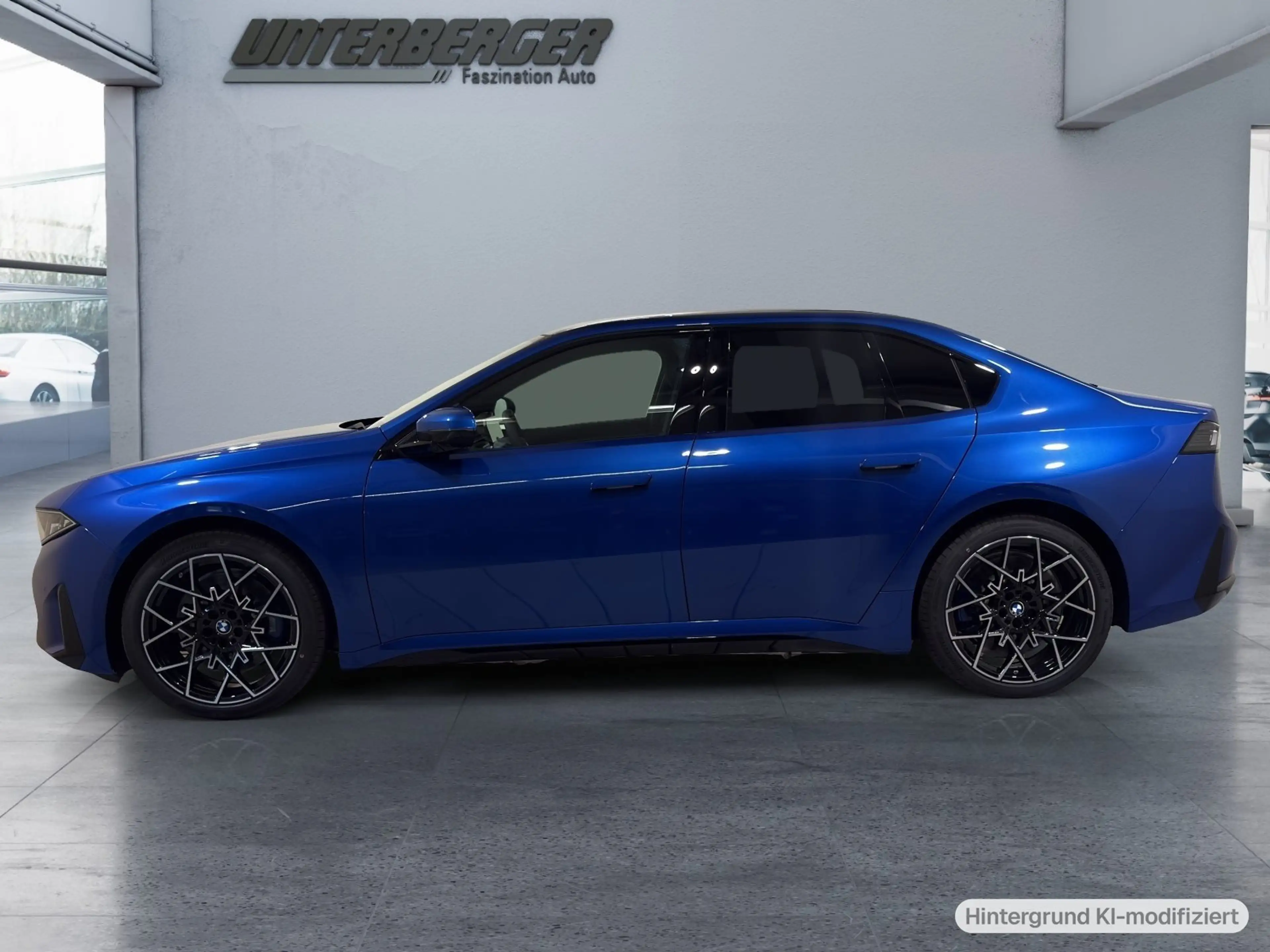 BMW i3 50 xDrive First Edition ACC 360 HK Pano AHK — photo 3