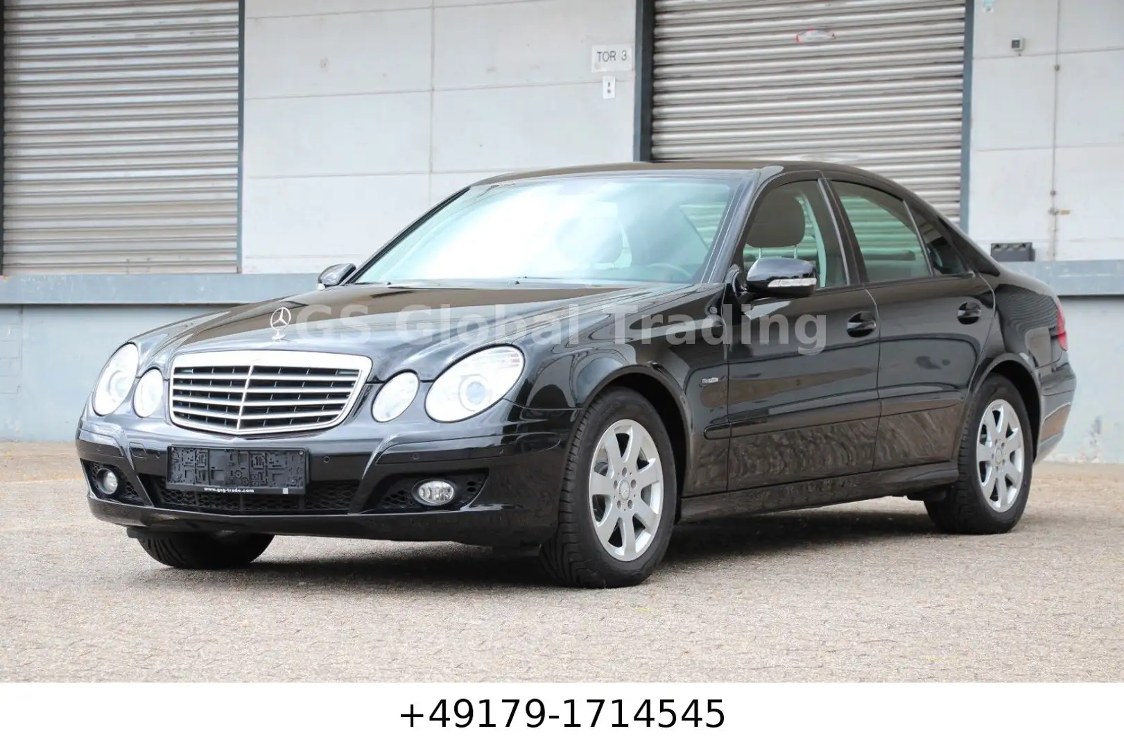 Mercedes-Benz E 200 NGT 2-Hd Limo Autm. Leder Navi PDC Comand Schwarz - 1