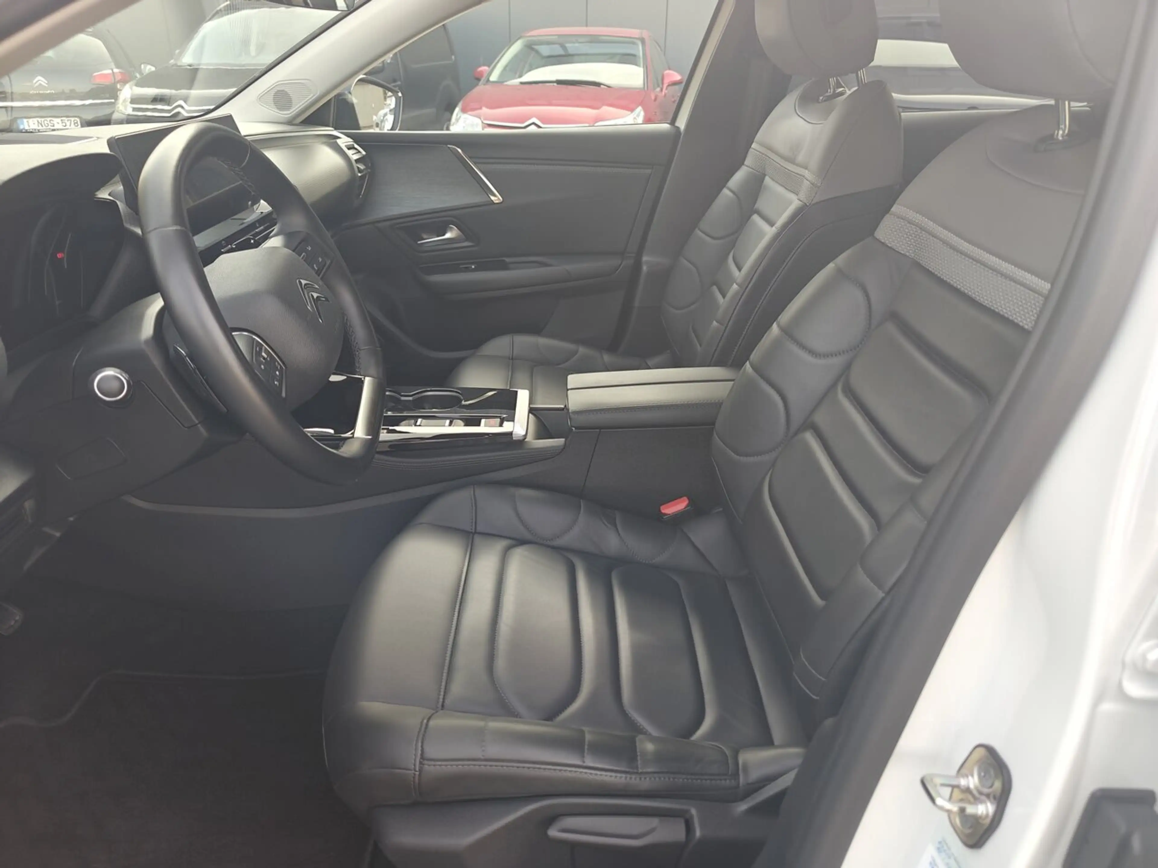 Citroen C5 X 1.2 PureTech 130 EAT8 Shine — photo 10