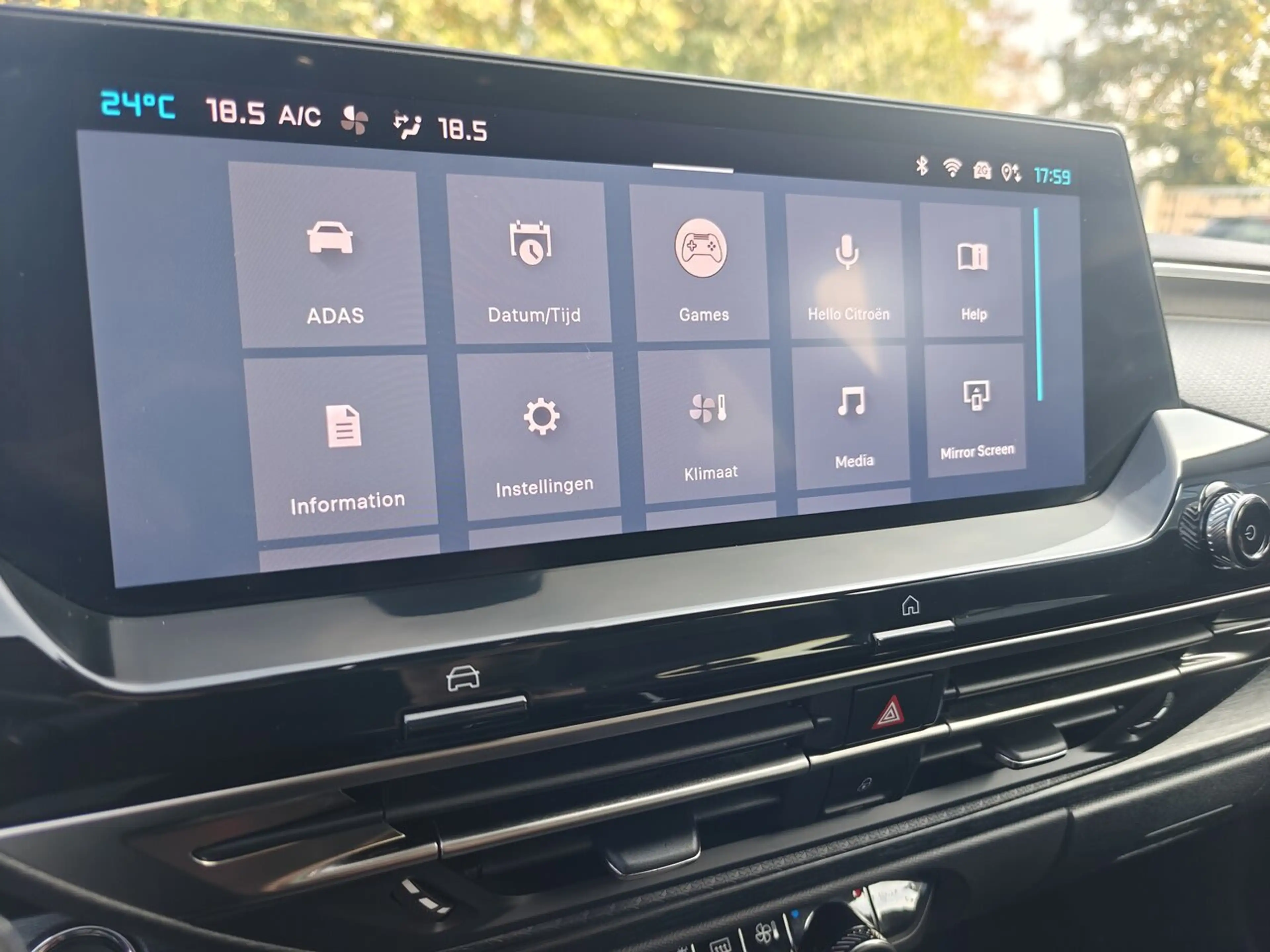 Citroen C5 X 1.2 PureTech 130 EAT8 Shine — photo 15