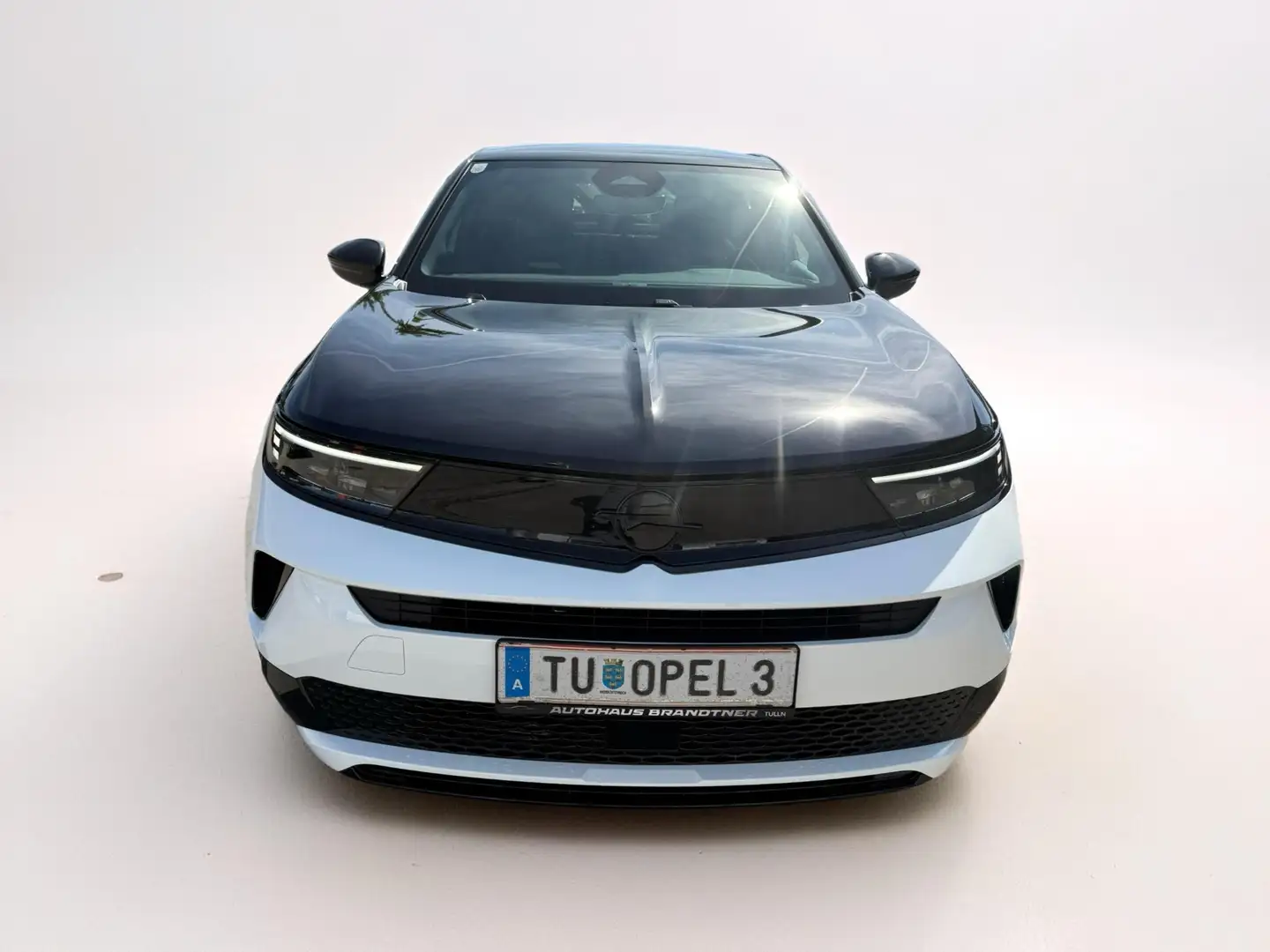 Opel Mokka GS - gepflegter Gebrauchtwagen Weiß - 2