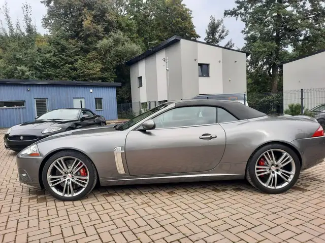Jaguar XKR Cabriolet 4.2 XKR Cabrio Sehr guter Zustand