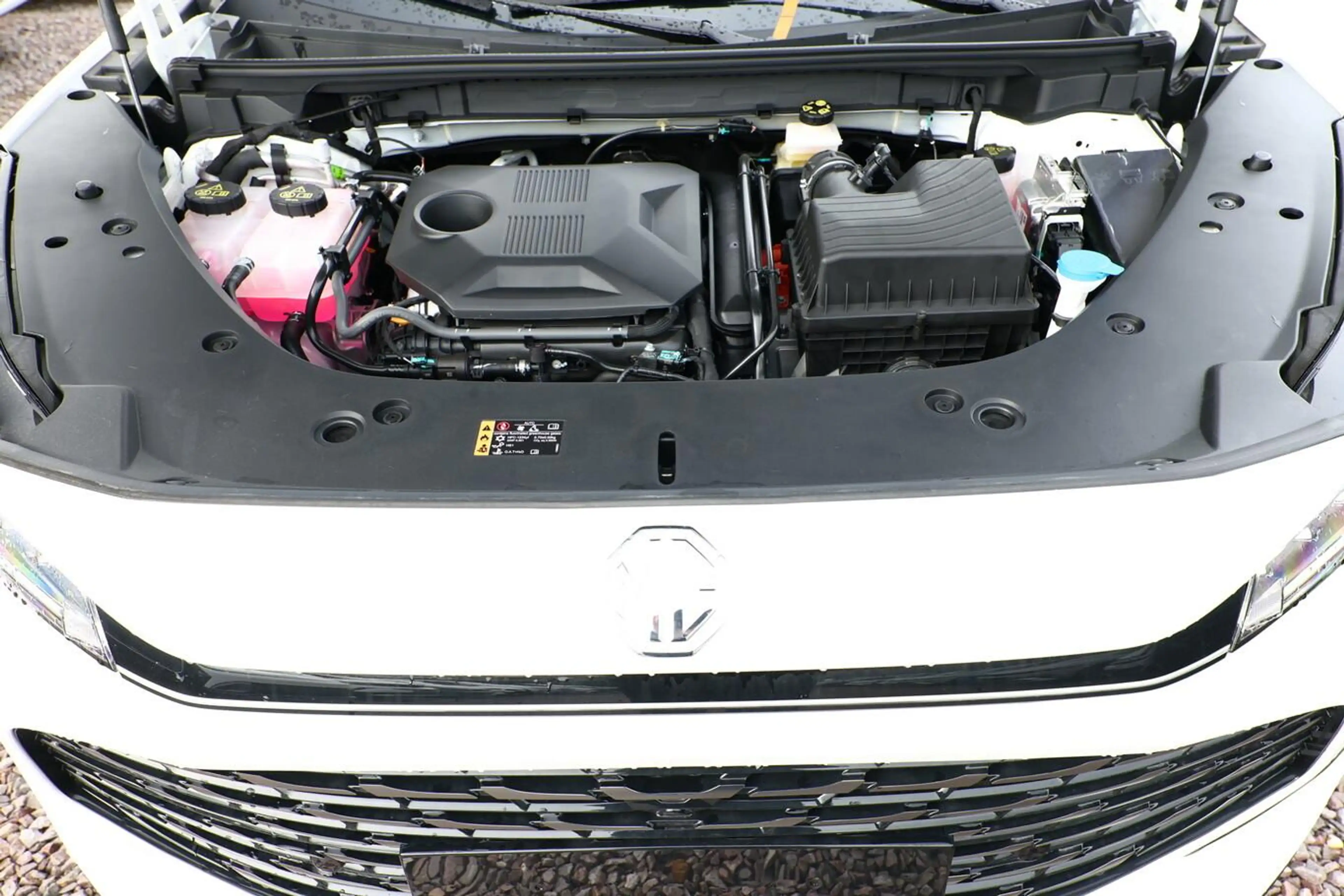MG HS Comfort HEV+ ACC TotW Kam Nav LED Keyl 19Z 165 ... — photo 12