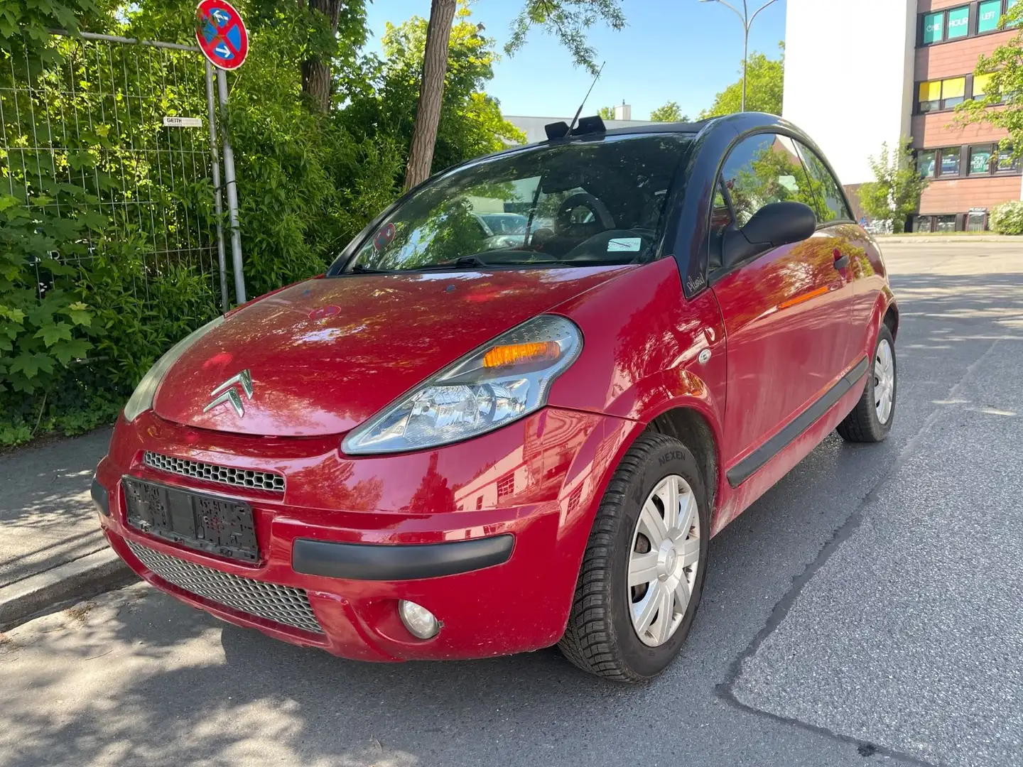 Citroen C3 Pluriel HDi 70 Style   Aus  1. Hand Rot - 1