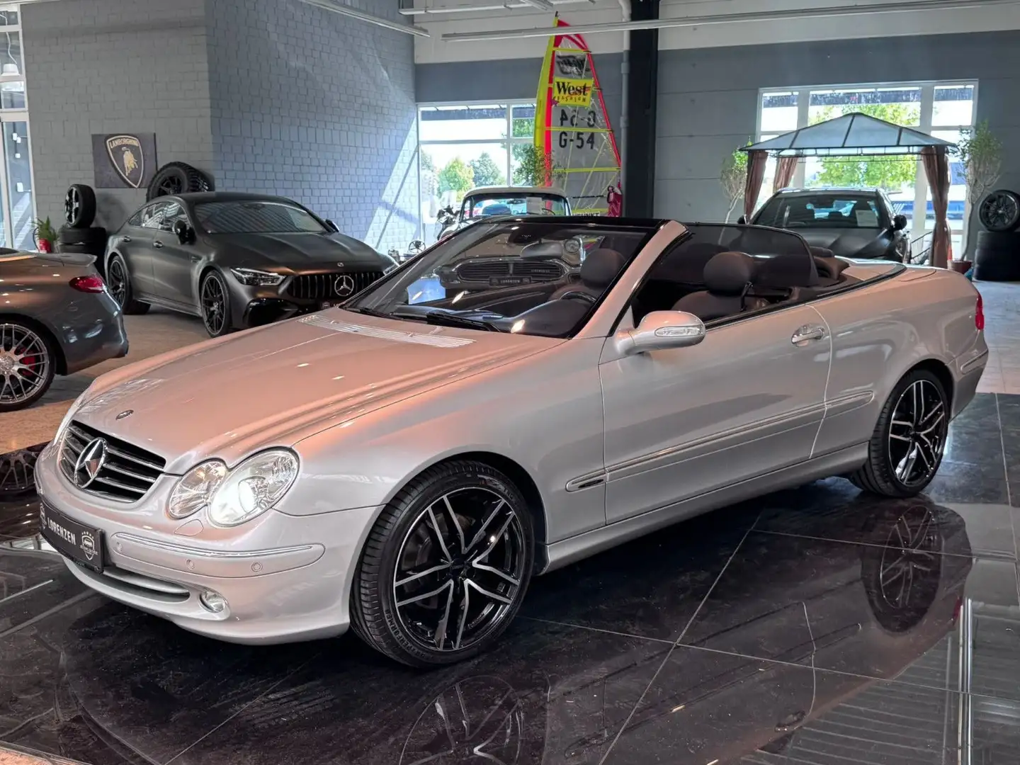 Mercedes-Benz CLK 200 Kompressor Leder Tempo Xenon Sihzg PDC Silber - 1