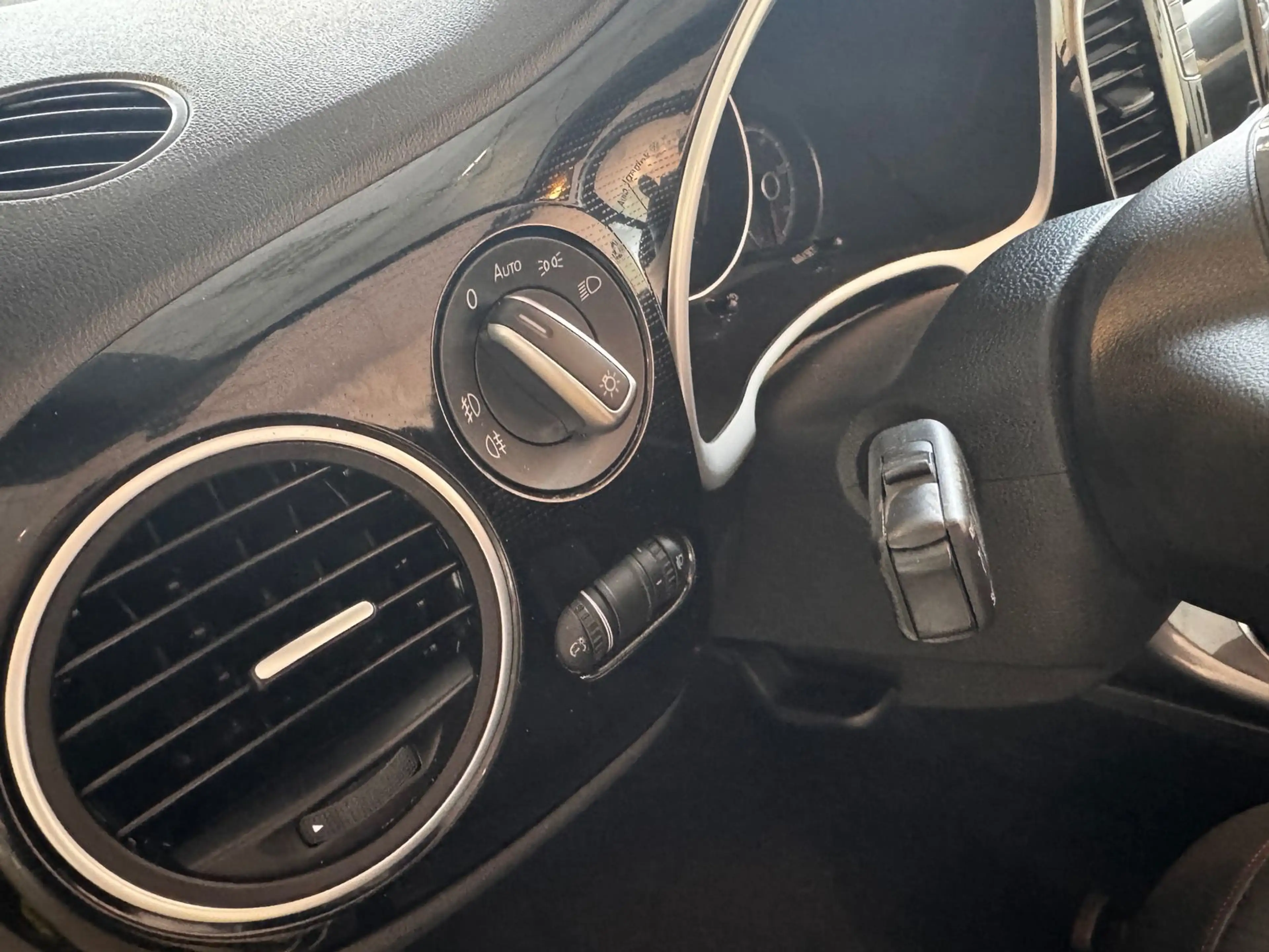 Volkswagen Beetle Cabriolet 1.2 TSI Sound | Navi | PDC | Sitzhzg — photo 14