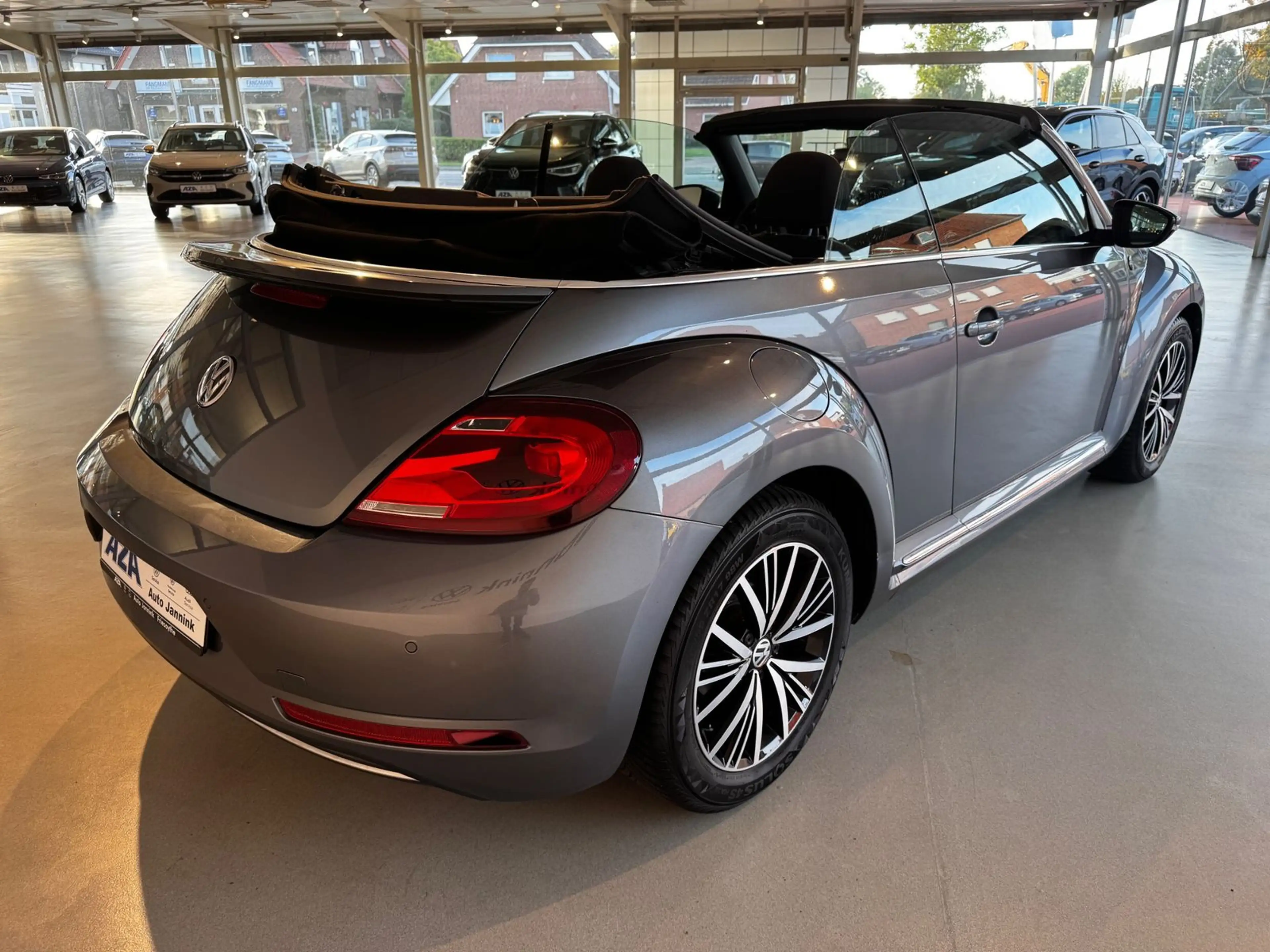 Volkswagen Beetle Cabriolet 1.2 TSI Sound | Navi | PDC | Sitzhzg — photo 5