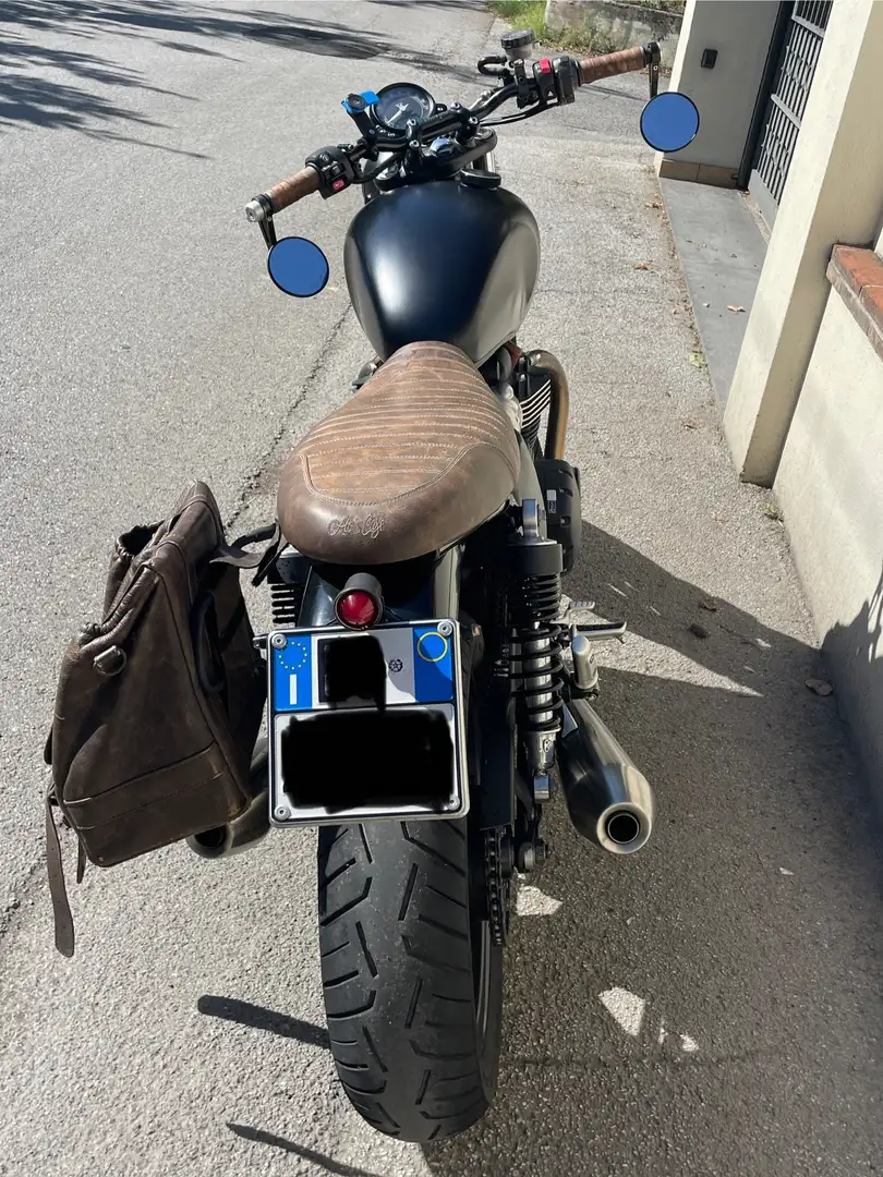 Triumph Street Twin Nero opaco & pelle marrone Cafe Racer Custom Nero - 2