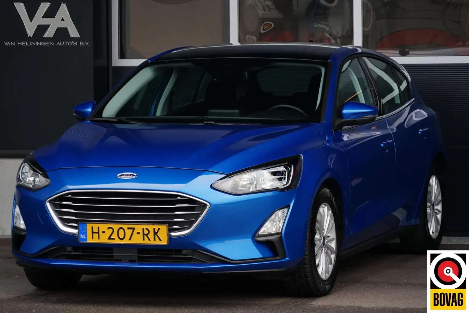 Ford Focus 1.0 EcoBoost Titanium Business, pano, stoelverw. Blauw - 1