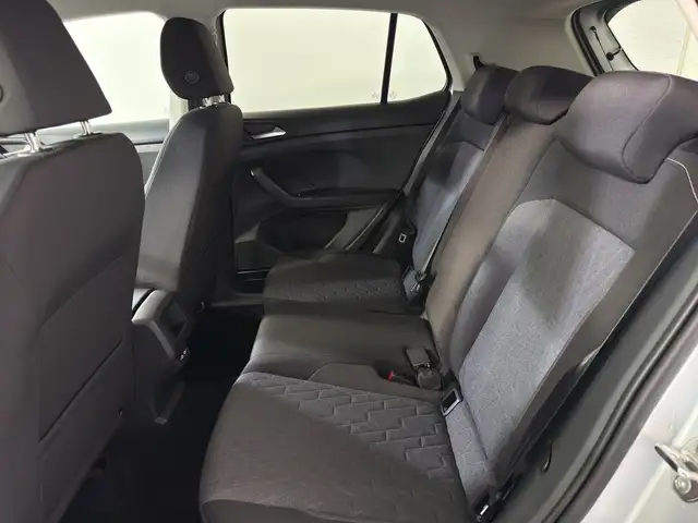 Volkswagen T-Cross view 15
