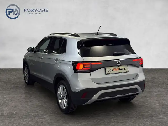 Volkswagen T-Cross view 4