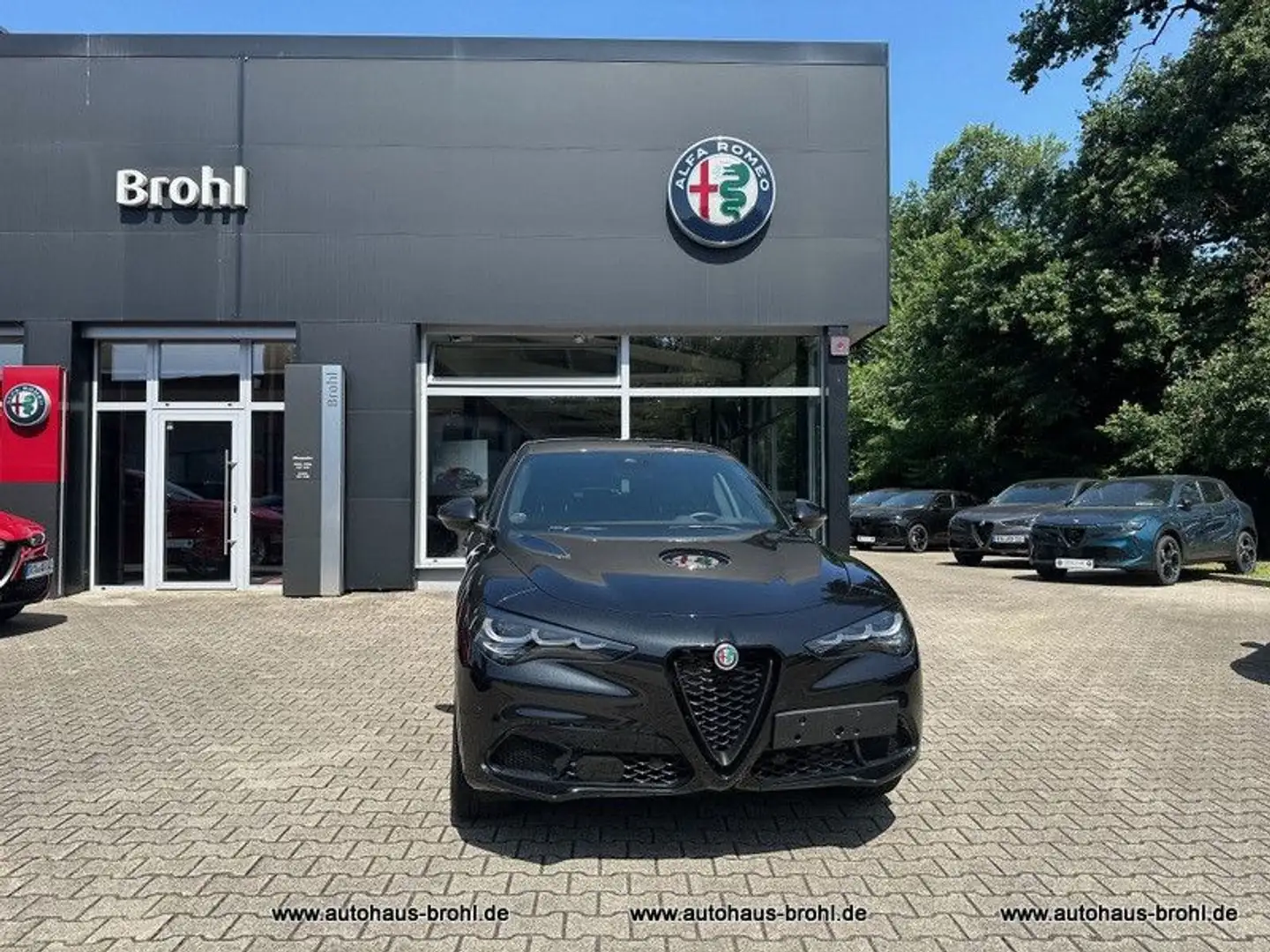 Alfa Romeo Stelvio Competizione Q4 280PS Adaptives Fahrwerk Schwarz - 1
