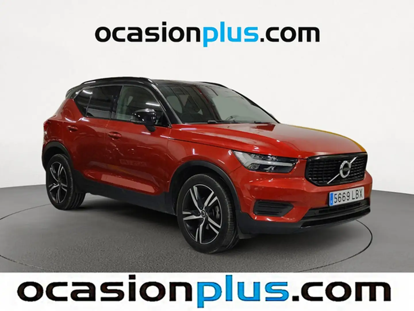 Volvo XC40 D3 R-Design Aut. Rojo - 2