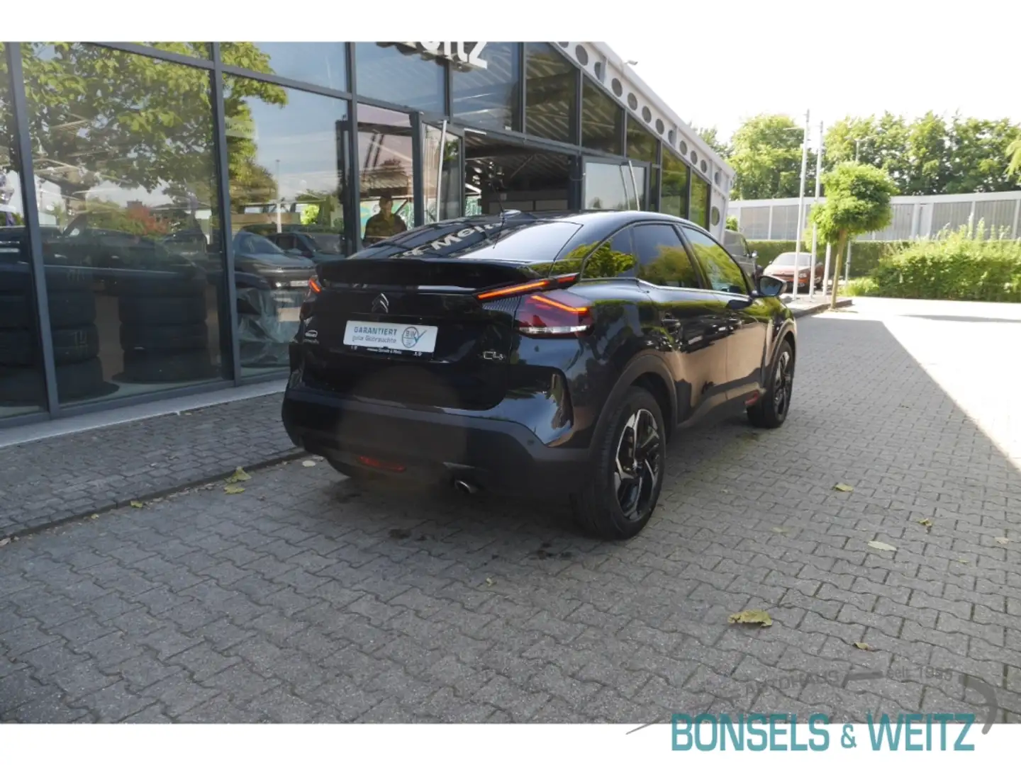 Citroen C4 Shine 1.5 BlueHDI 110 FAP HUD Navi LED Apple CarPl Noir - 2