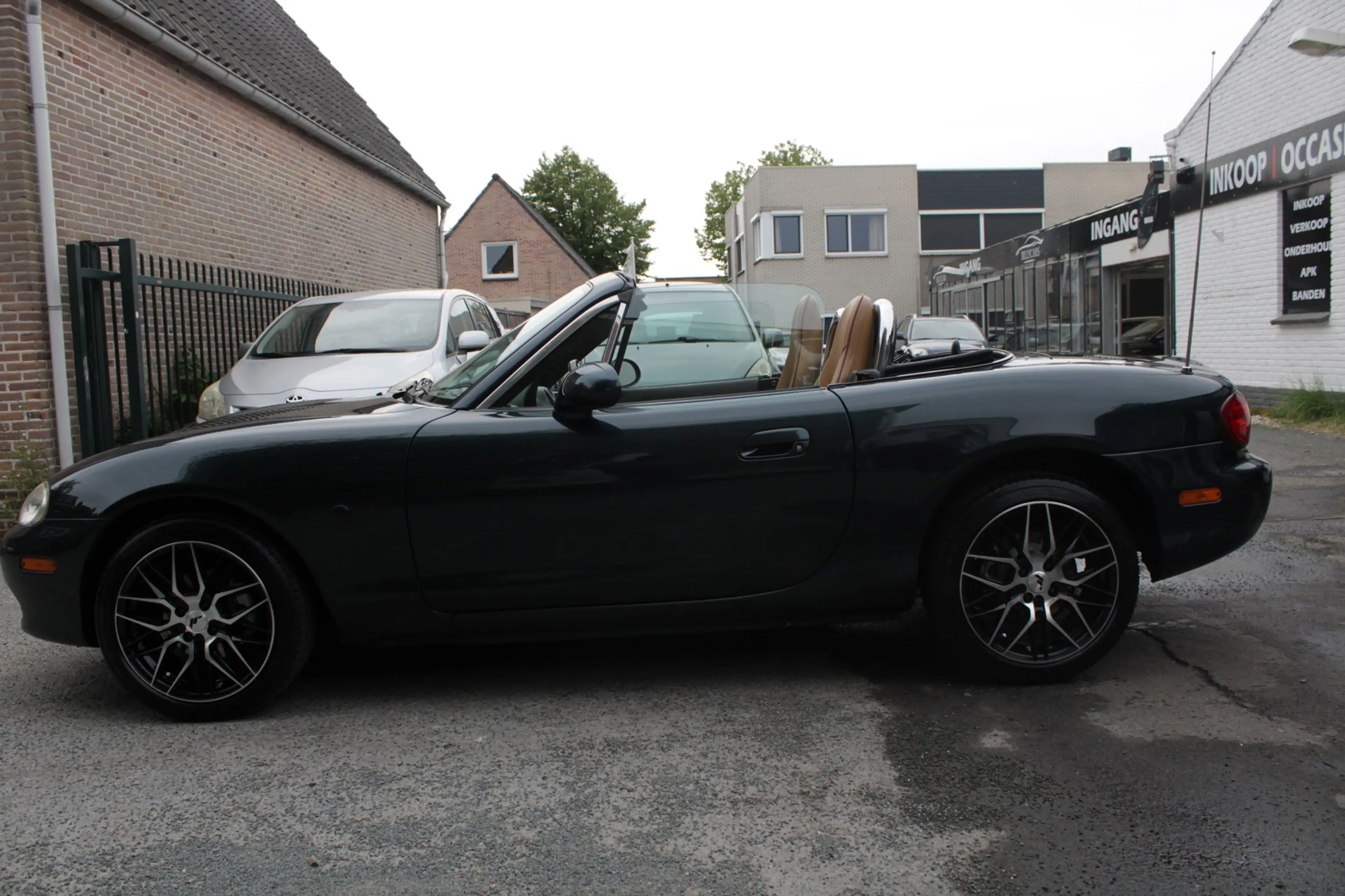 Mazda MX-5 1.6i Exclusive / Airco / Volledig onderhoud / Cabr — photo 7