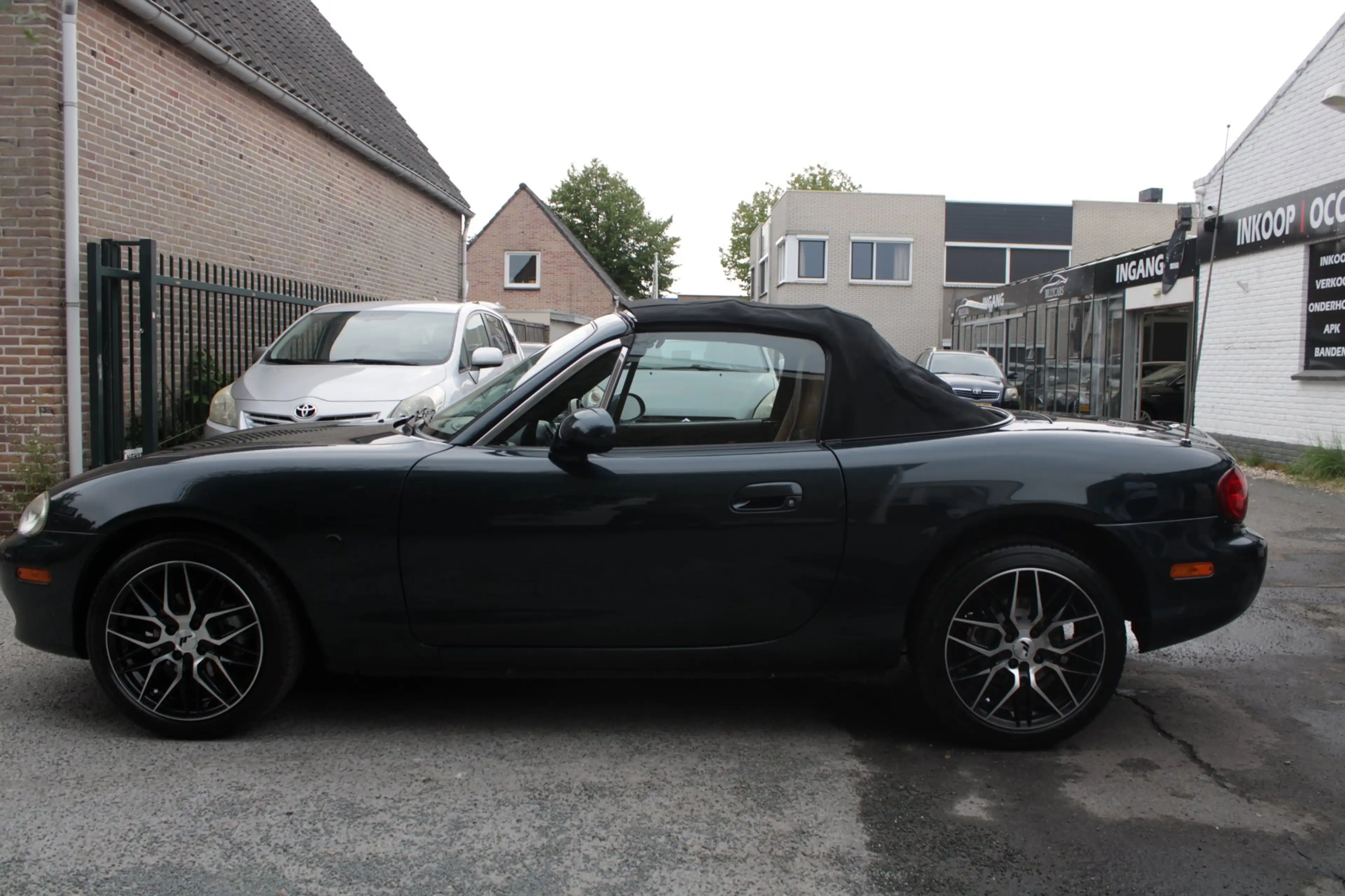 Mazda MX-5 1.6i Exclusive / Airco / Volledig onderhoud / Cabr — photo 12