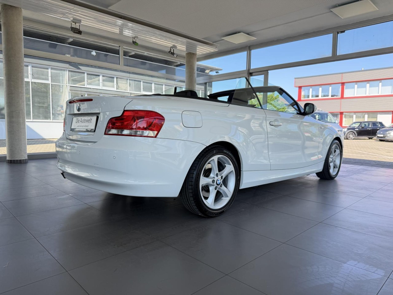 BMW 118 1 Cabrio 118 i Klima Einparkhilfe Sitzheizung — photo 5