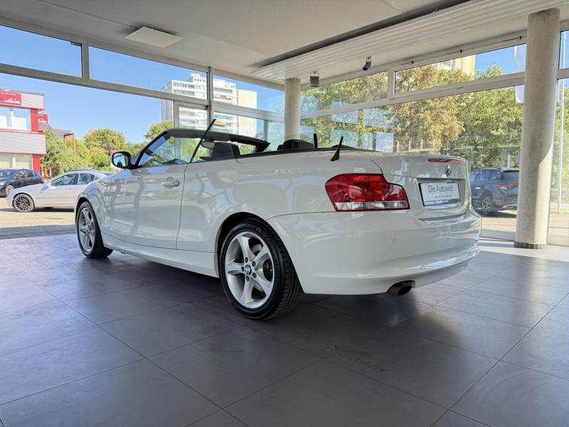 BMW 118 1 Cabrio 118 i Klima Einparkhilfe Sitzheizung — photo 4