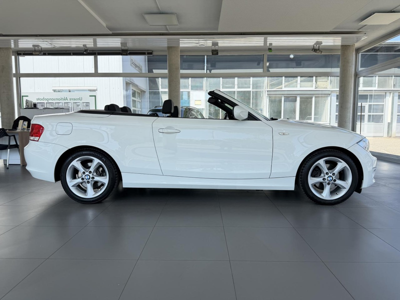 BMW 118 1 Cabrio 118 i Klima Einparkhilfe Sitzheizung — photo 13