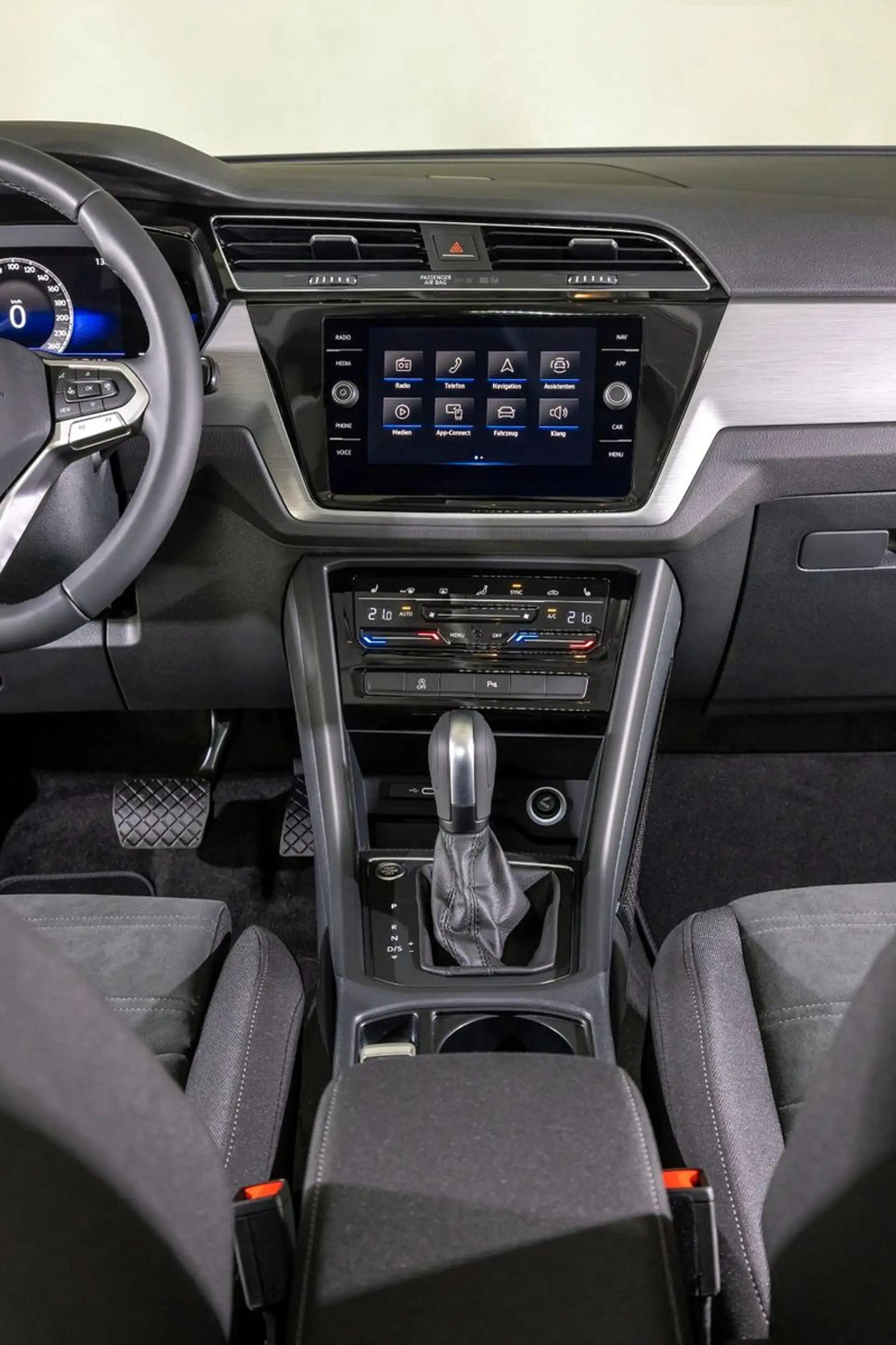 Volkswagen Touran Comfortline BMT/Start-Stop AHK — photo 10