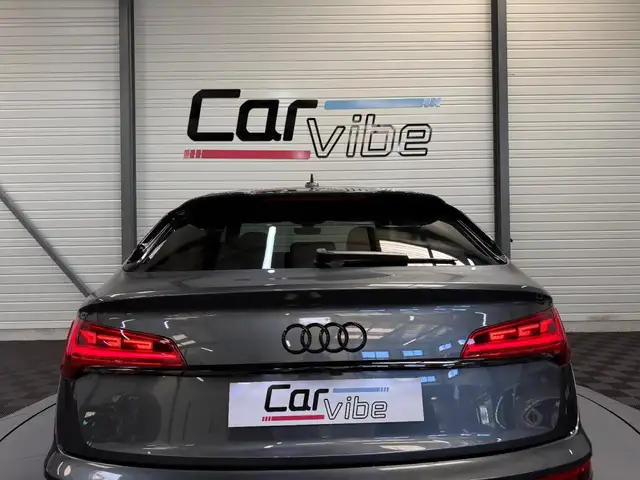 Audi Q5 view 28