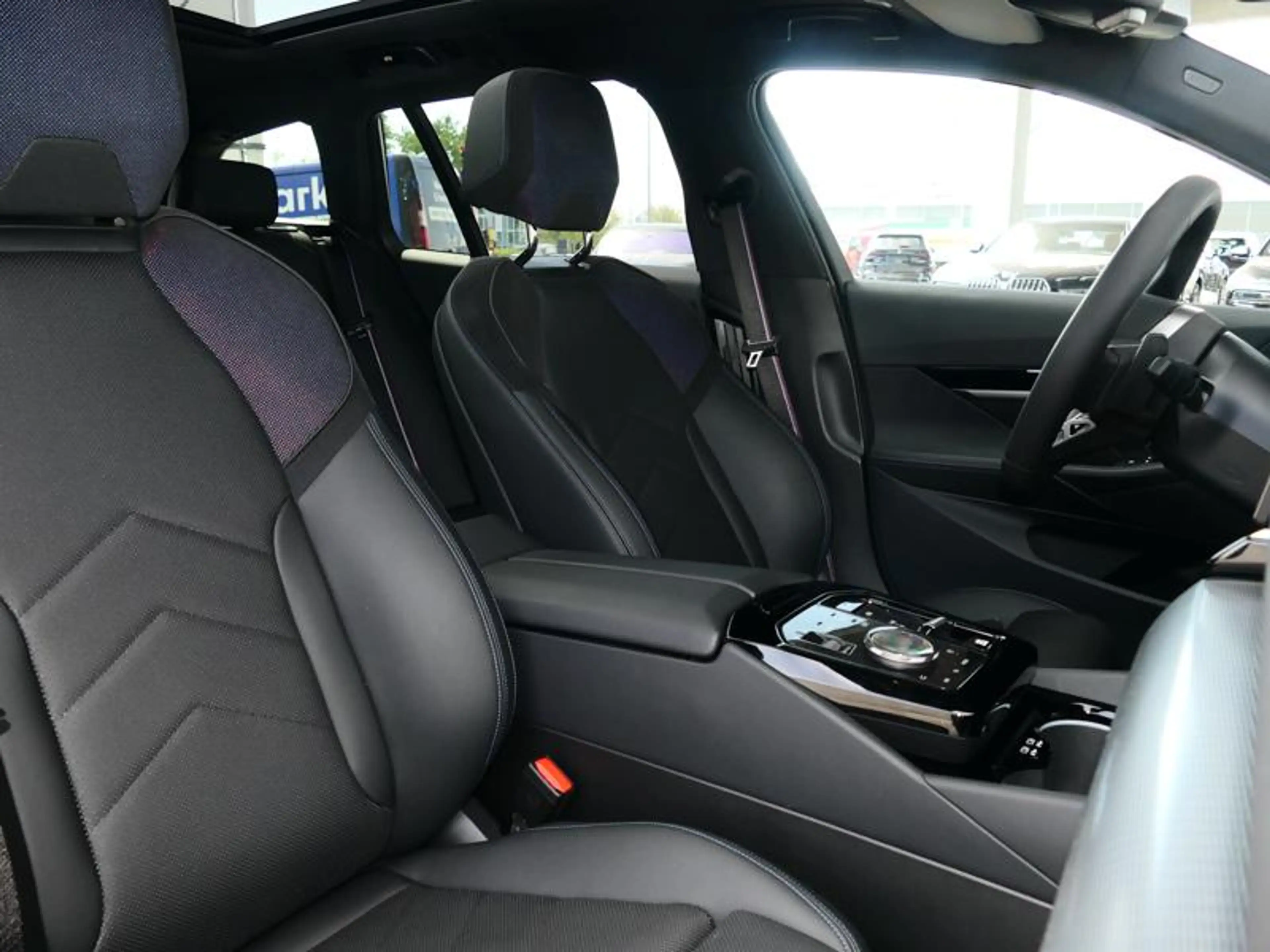 BMW 530 530e Touring M Sport PRO | PANO | DRIVE PRO — photo 13