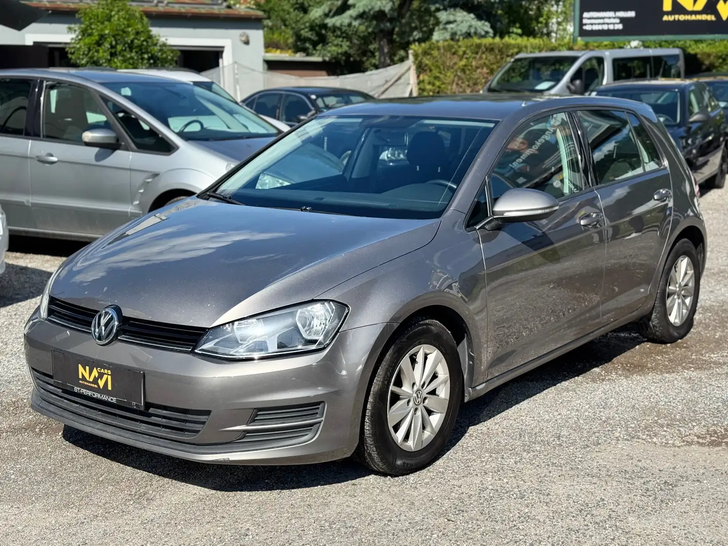 Volkswagen Golf Trendline 1,2 TSI Grau - 2