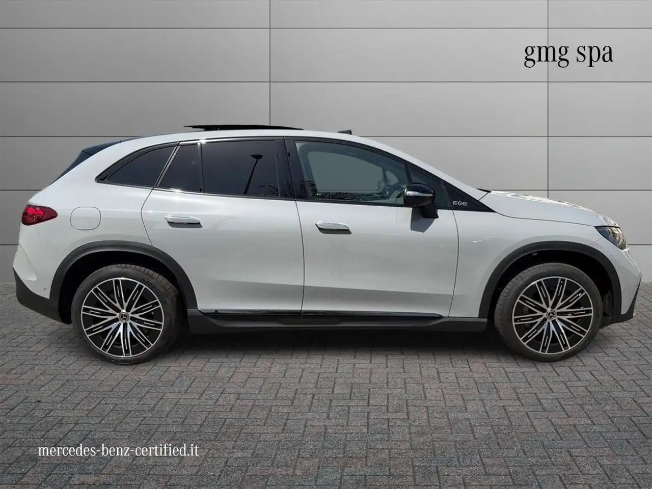 Mercedes-Benz EQE SUV 2026