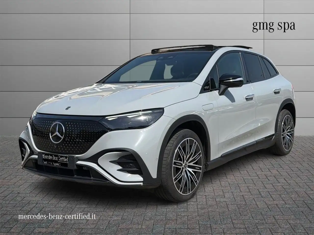 Mercedes-Benz EQE SUV 2026