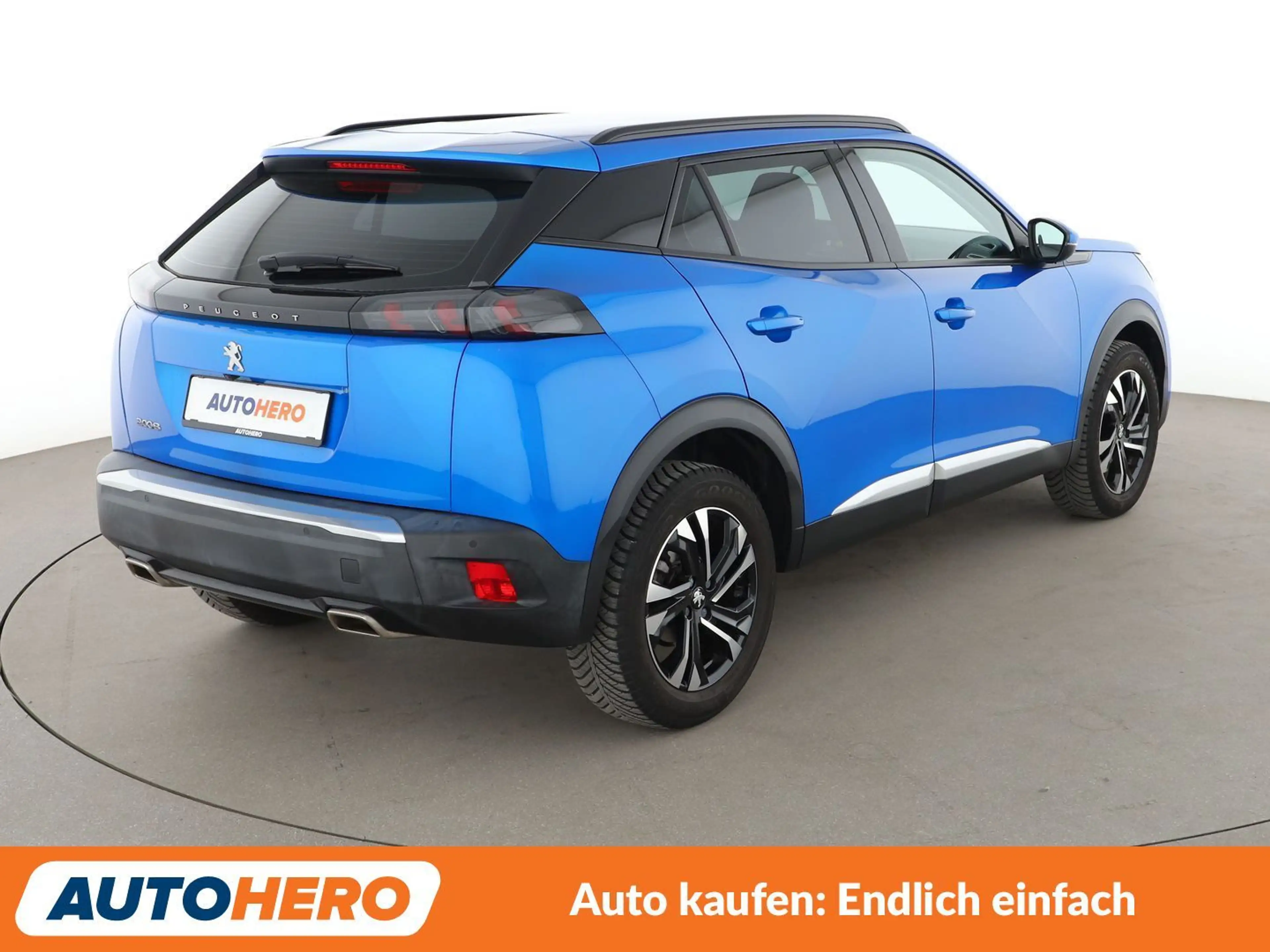 Peugeot 2008 1.2 PureTech Allure*NAVI*TEMPO*CAM*PDC*SHZ* — photo 6