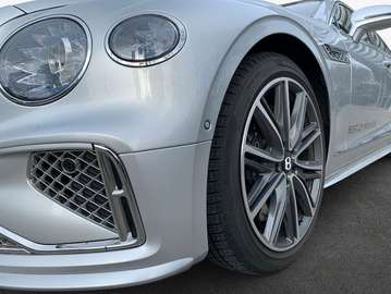 New Flying Spur V8 Hybrid Mulliner
