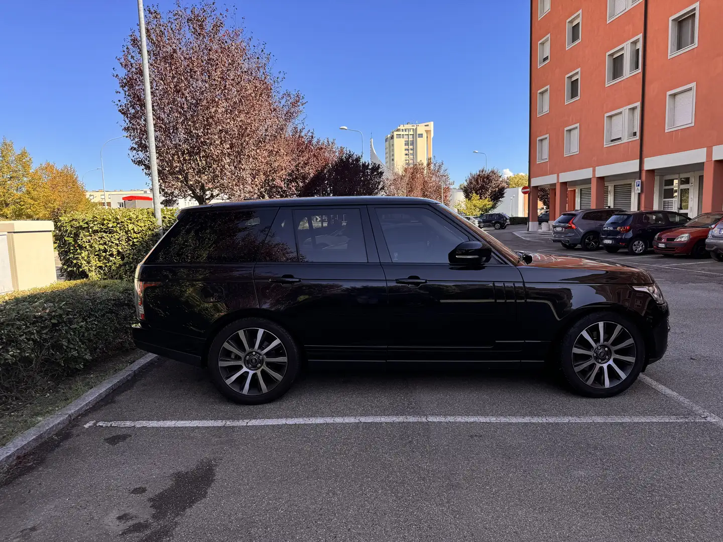 Land Rover Range Rover LWB 3.0 tdV6 Vogue auto - 2