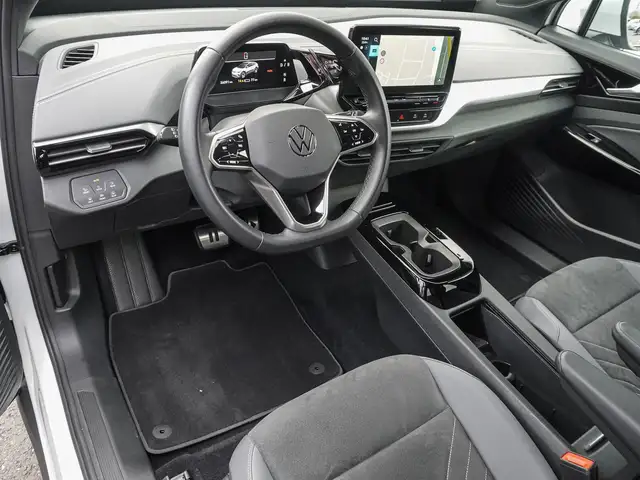 Volkswagen ID.4 view 9