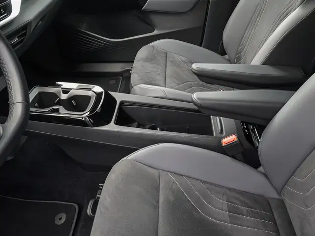 Volkswagen ID.4 view 15