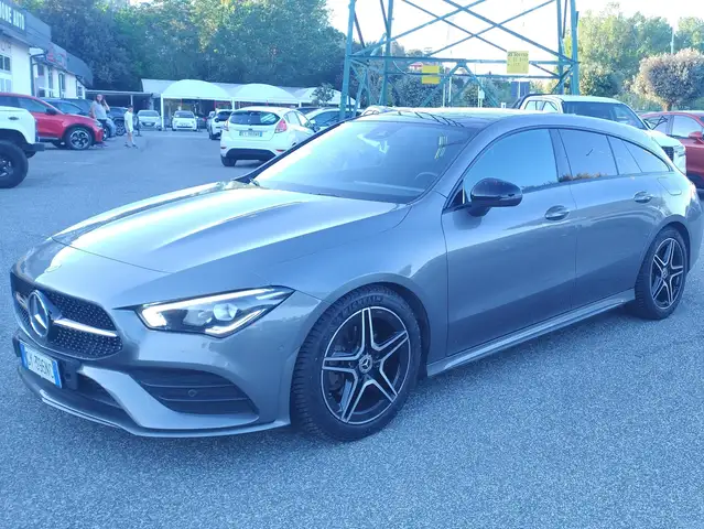 Mercedes-Benz CLA 200 Shooting Brake d AMG LINE ADV PLUS