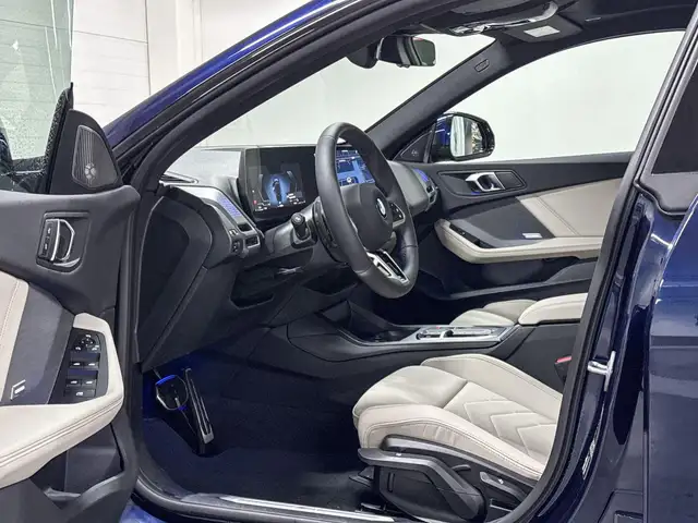 BMW 2 Series view 9