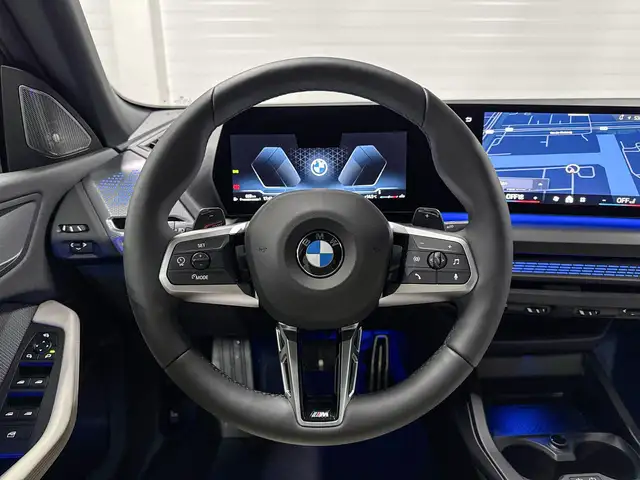 BMW 2 Series view 13