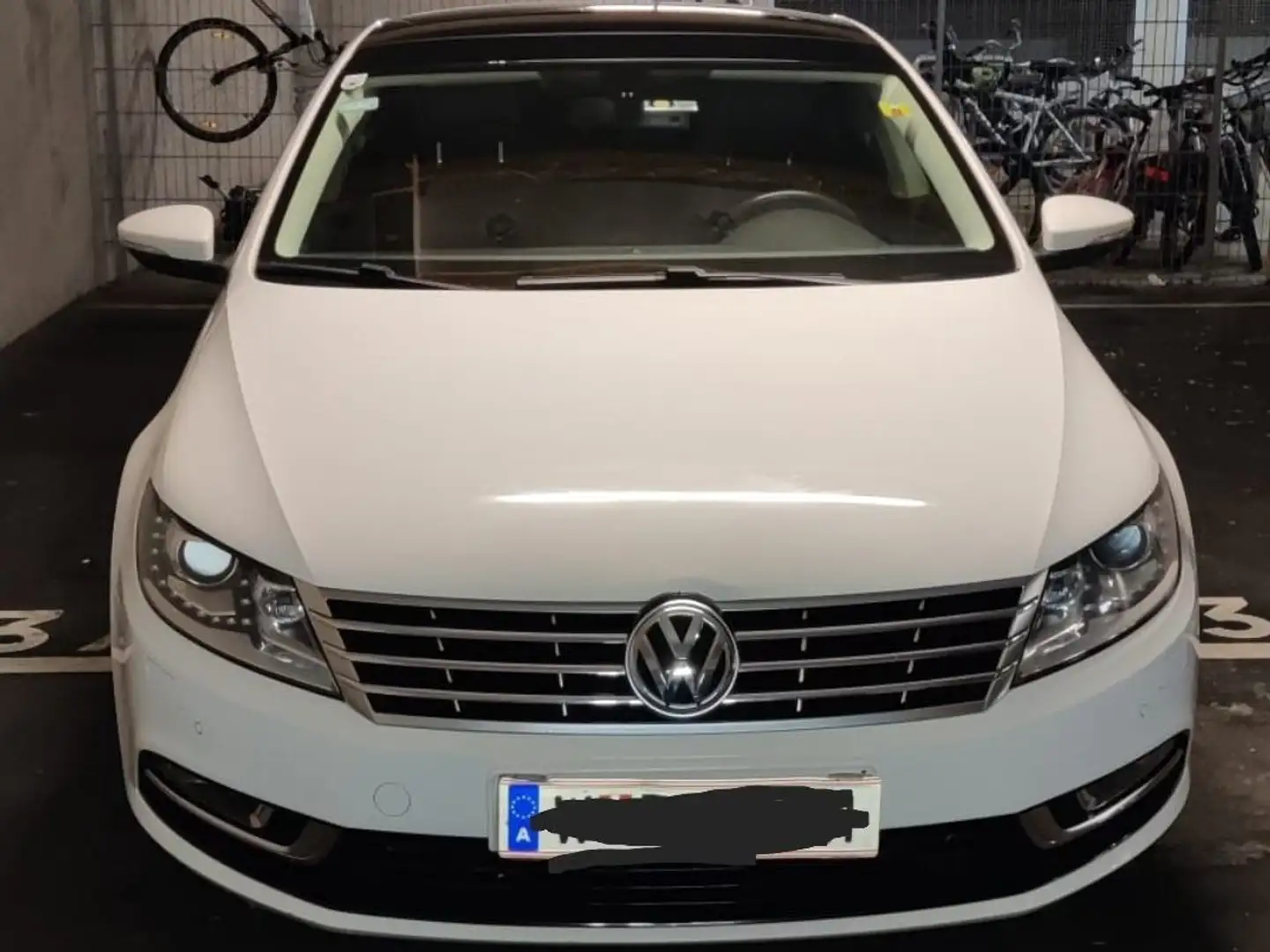 Volkswagen CC Volkswagen CC Sky BMT 2,0 TDI DPF DSG Sky Weiß - 1
