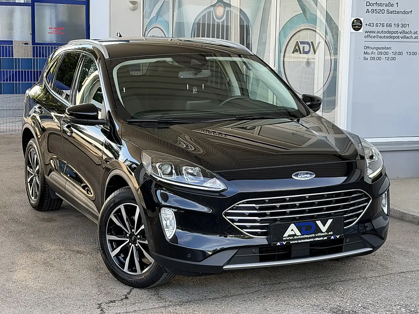 Ford Kuga 2.0 EcoBlue Schwarz - 2