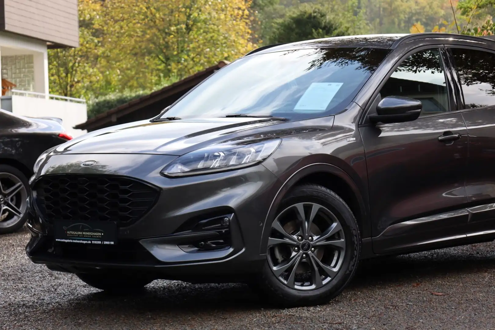 Ford Kuga 1.5 EcoBoost/ST-Line/AHK/ACC/KAM/WINTER/SWA Gris - 2