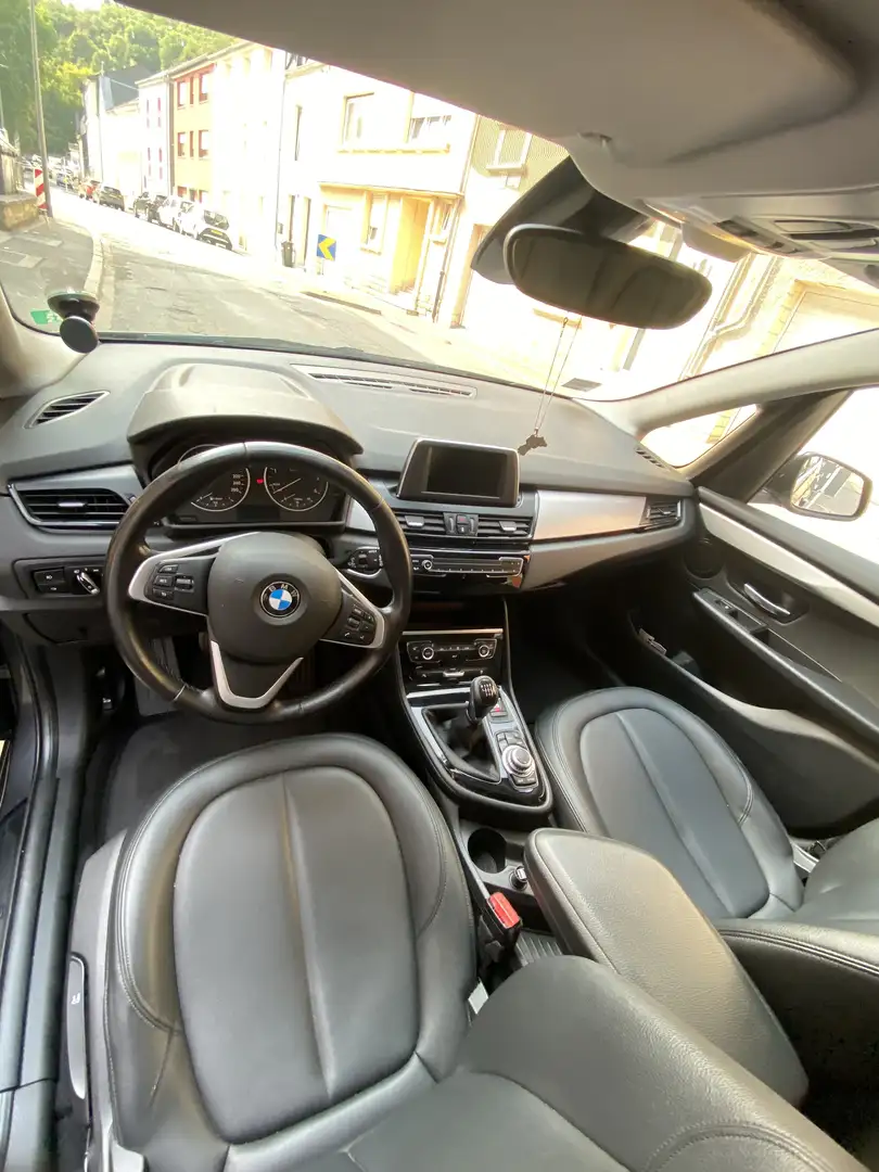BMW 218 218d Active Tourer Advantage - 2