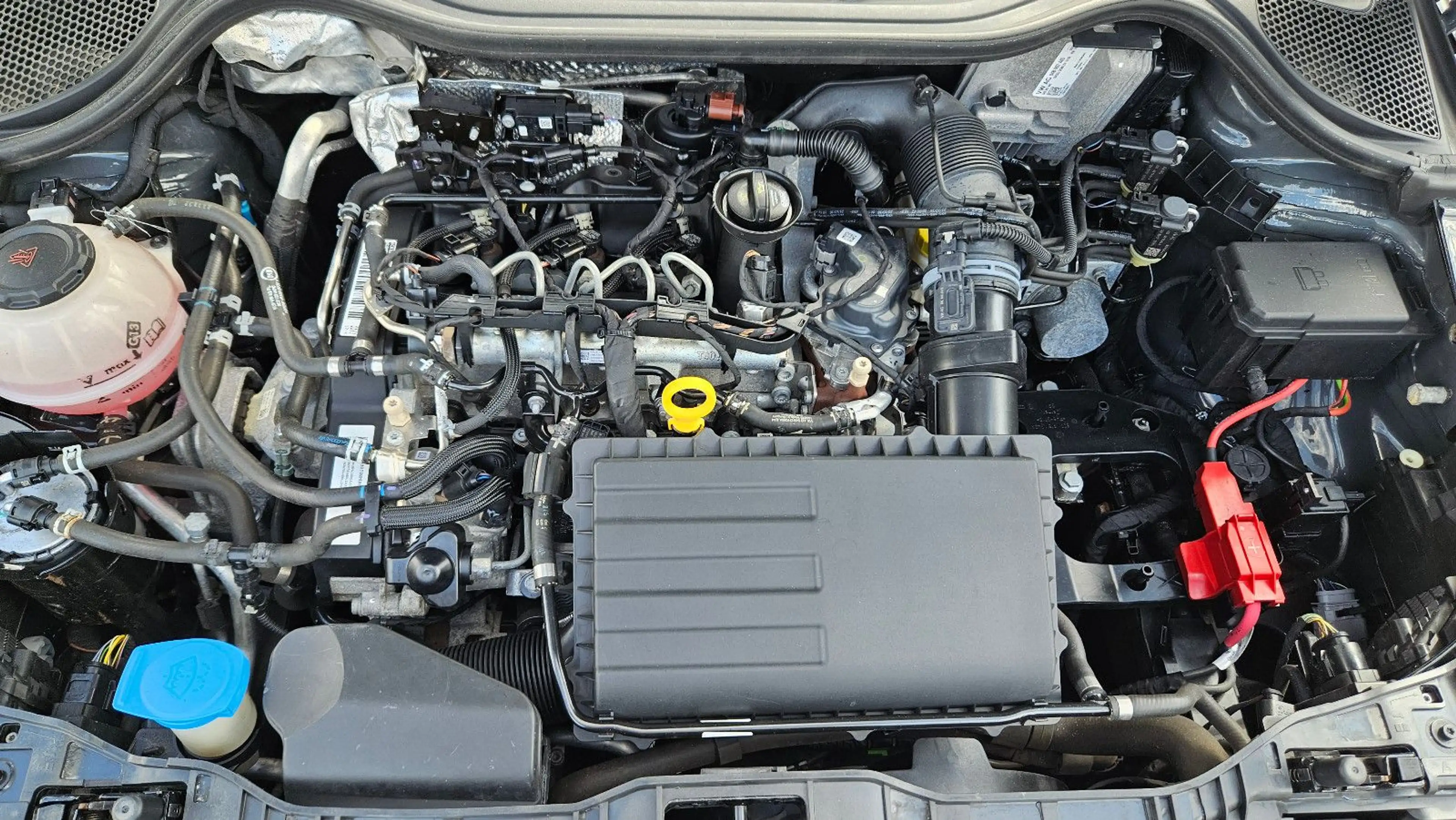 Audi A1 Sportback 1,4 TDI design — photo 11
