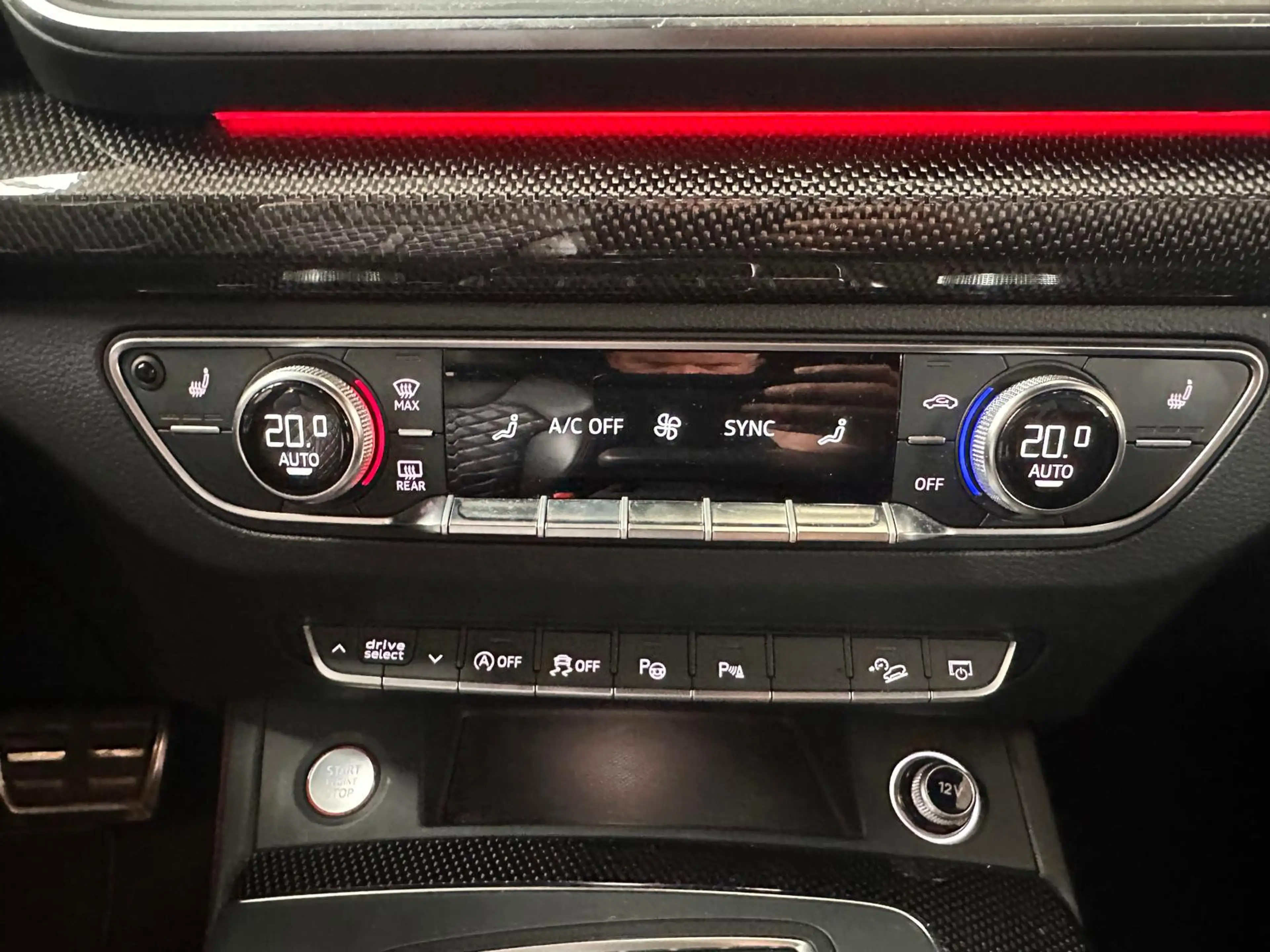 Audi SQ5 3.0 TFSI quattro AHK Matrix Dynamiklenk. ACC — photo 15