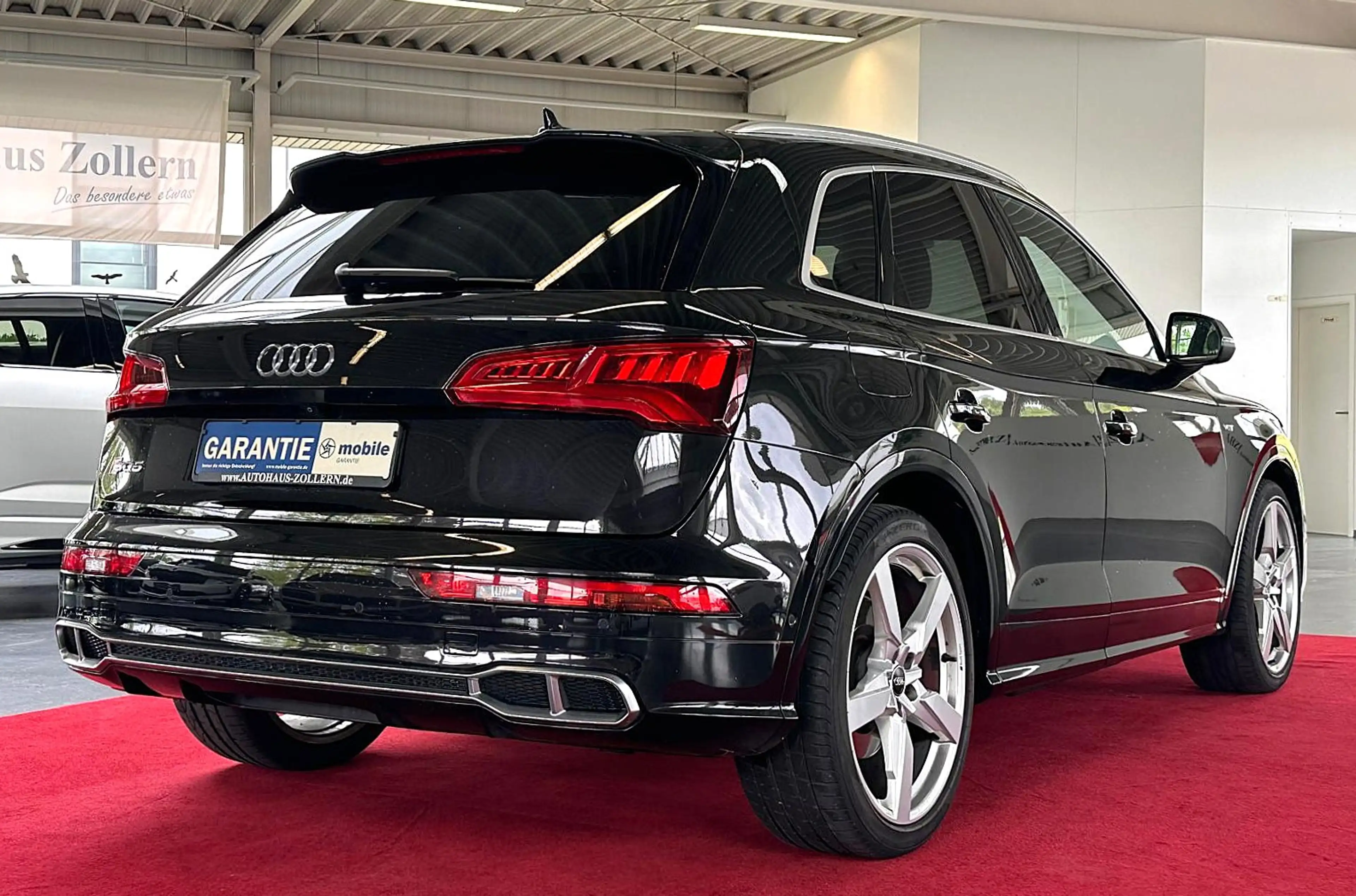 Audi SQ5 3.0 TFSI quattro AHK Matrix Dynamiklenk. ACC — photo 7