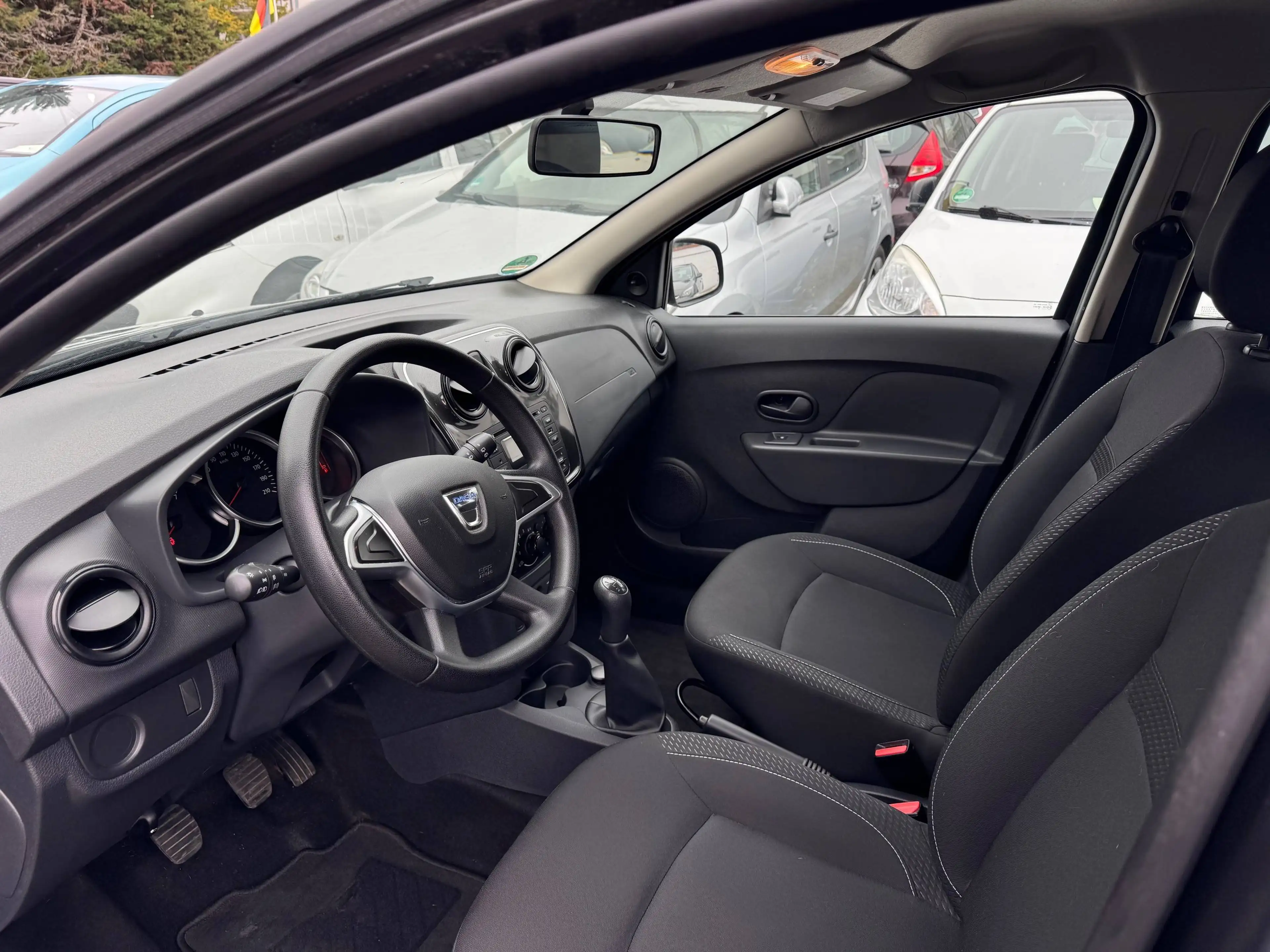 Dacia Logan Ambiance, **1.HAND!** TÜV NEU — photo 6