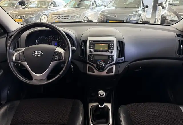 Hyundai I30 view 4