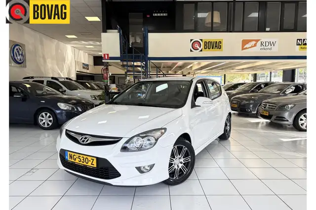 2012 Hyundai I30 in White for sale